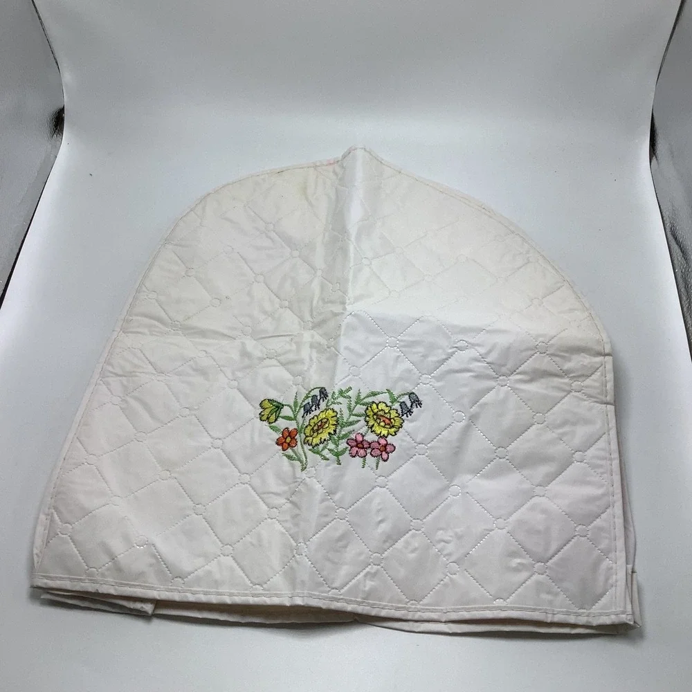 Vintage Quilted Vinyl Appliance White‎ Cover Floral Embroidery